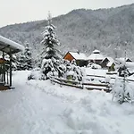 Stara Khata карпати ゲストハウス