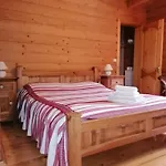 Stara Khata карпати ゲストハウス シェショリー
