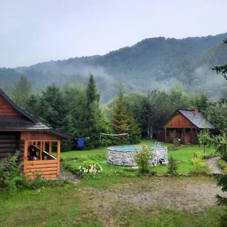Stara Khata карпати 4*