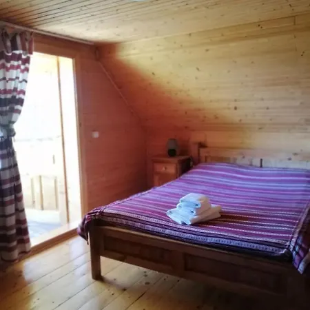 Stara Khata карпати Πανσιόν Sheshory